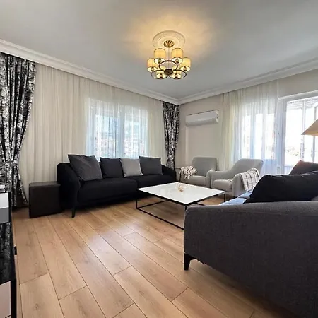Apartament Extraordinar Situat In Inima Falezei Nord Διαμέρισμα *